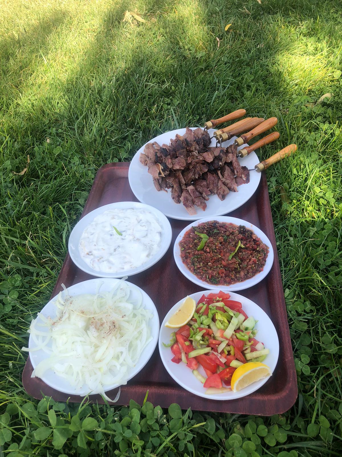 Açık hava cağ kebap organizasyonu görseli